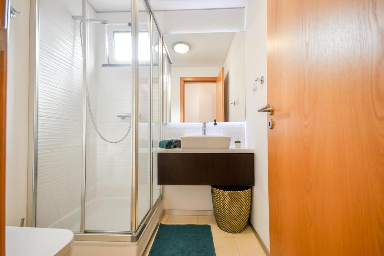 Spacious 3 Bedroom By The Beach Canico  Exterior photo